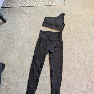 Black One-Shoulder Sports Bra and Leggings Set